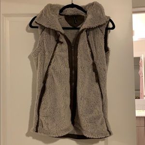 Fur “Flight” Kühl vest